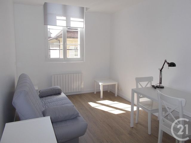 Appartement Studio à louer - 1 pièce - 26,38 m2 - Compiegne - 60 - PICARDIE