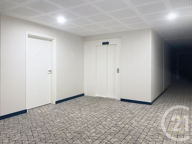 Appartement F4 à vendre - 4 pièces - 90,44 m2 - Compiegne - 60 - PICARDIE