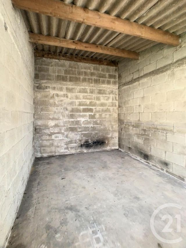 Parking à louer - 10 m2 - Compiegne - 60 - PICARDIE