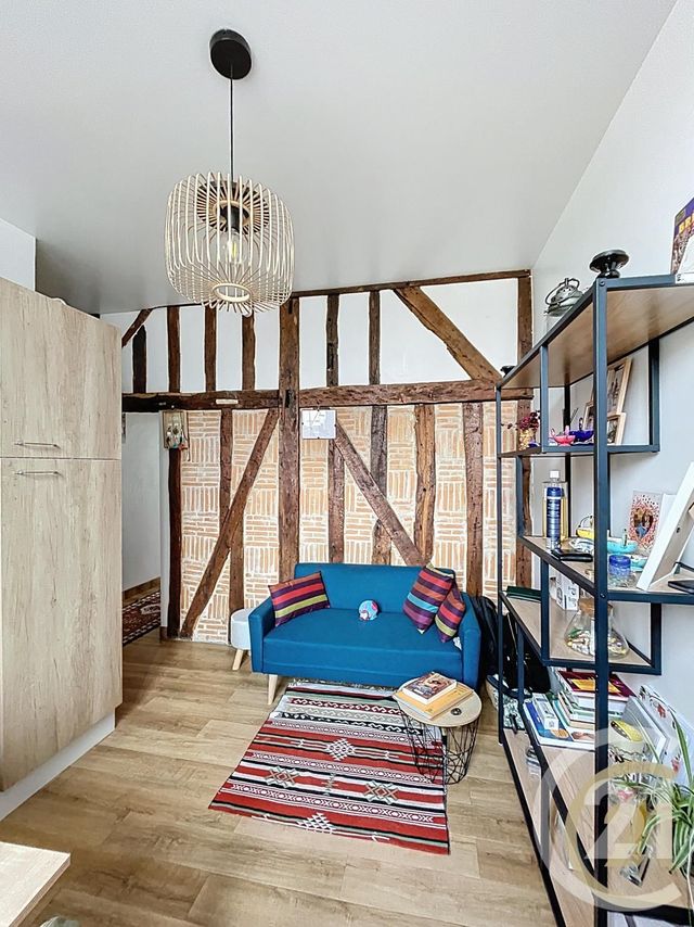 Appartement F2 à louer - 2 pièces - 31,32 m2 - Compiegne - 60 - PICARDIE