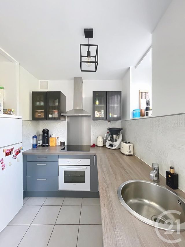 Appartement F3 à louer - 3 pièces - 57,01 m2 - Compiegne - 60 - PICARDIE