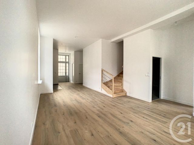 Appartement F5 à louer - 5 pièces - 126,19 m2 - Compiegne - 60 - PICARDIE