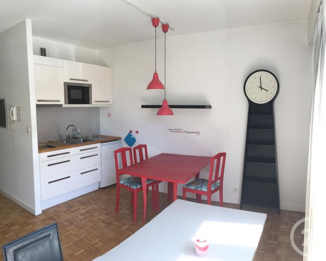 Appartement F1 à louer - 1 pièce - 33,35 m2 - Compiegne - 60 - PICARDIE