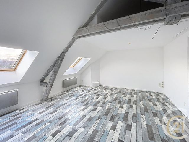 Appartement F2 &agrave; louer - 2 pi&egrave;ces - 43 m2 - Compiegne - 60 - PICARDIE