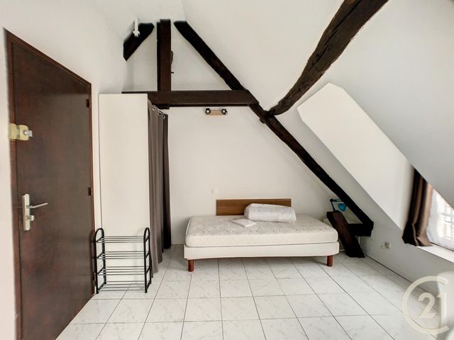Appartement F1 &agrave; louer - 1 pi&egrave;ce - 20,87 m2 - Compiegne - 60 - PICARDIE