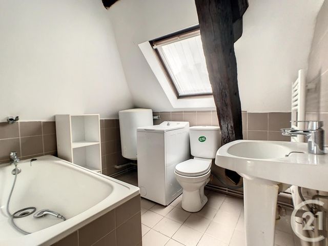 Appartement F1 &agrave; louer - 1 pi&egrave;ce - 20,87 m2 - Compiegne - 60 - PICARDIE