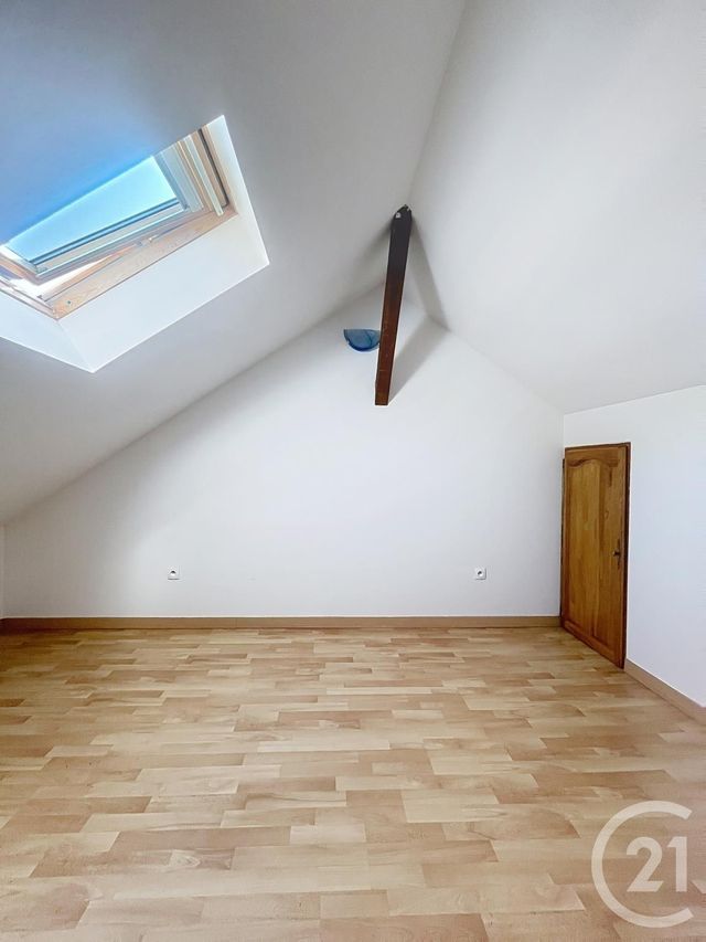 Appartement F3 &agrave; louer - 3 pi&egrave;ces - 41,24 m2 - Bethisy St Pierre - 60 - PICARDIE