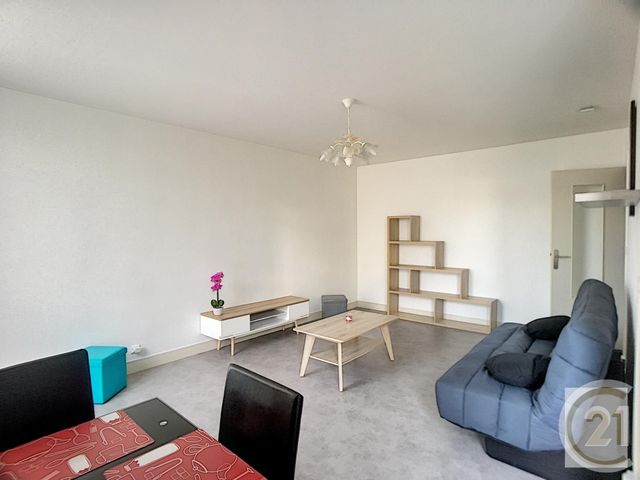 Appartement Studio &agrave; louer - 1 pi&egrave;ce - 30,16 m2 - Compiegne - 60 - PICARDIE