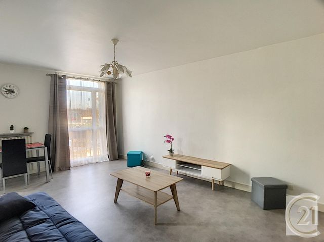Appartement Studio &agrave; louer - 1 pi&egrave;ce - 30,16 m2 - Compiegne - 60 - PICARDIE