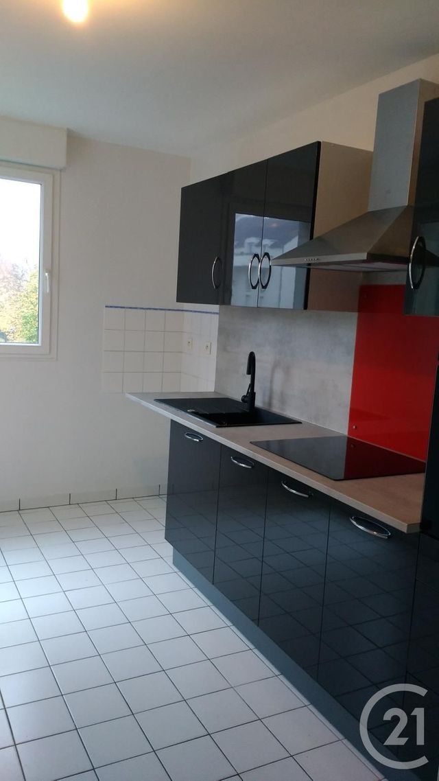 Appartement F3 &agrave; vendre - 3 pi&egrave;ces - 67,34 m2 - Compiegne - 60 - PICARDIE