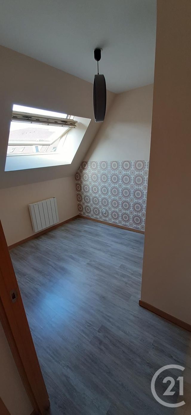 Appartement F3 &agrave; louer - 3 pi&egrave;ces - 45,83 m2 - Lachelle - 60 - PICARDIE