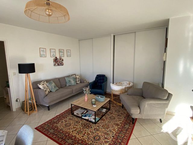 Appartement F4 &agrave; louer - 4 pi&egrave;ces - 86 m2 - Compiegne - 60 - PICARDIE