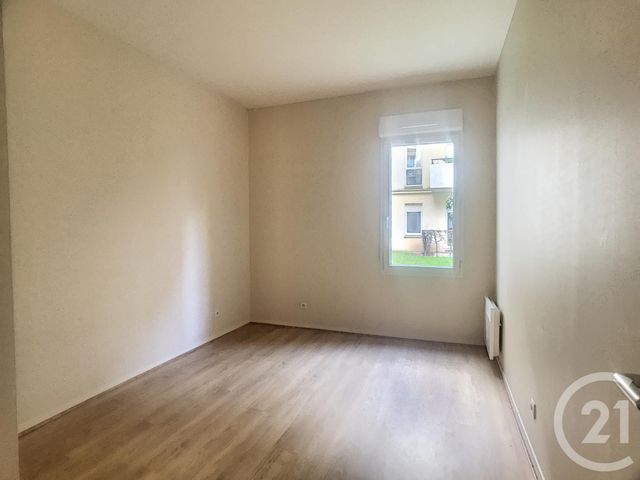 Appartement F3 &agrave; louer - 3 pi&egrave;ces - 66,89 m2 - Margny Les Compiegne - 60 - PICARDIE