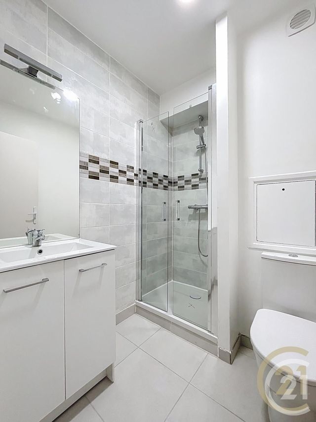 Appartement F1 &agrave; louer - 1 pi&egrave;ce - 20,87 m2 - Compiegne - 60 - PICARDIE