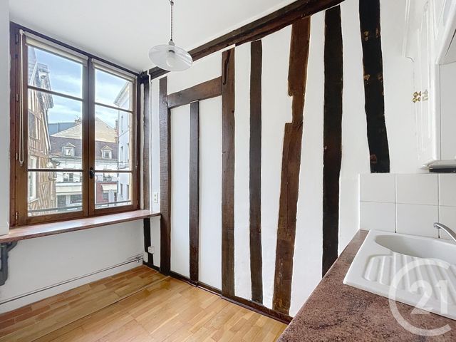 Appartement F3 &agrave; vendre - 3 pi&egrave;ces - 59,42 m2 - Compiegne - 60 - PICARDIE