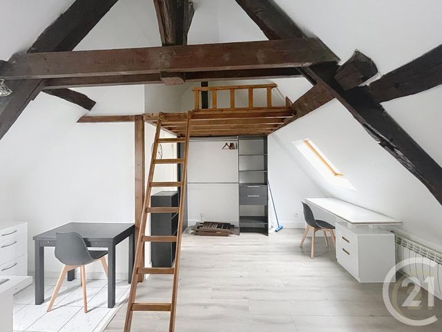 Appartement F1 &agrave; louer - 1 pi&egrave;ce - 18,08 m2 - Compiegne - 60 - PICARDIE