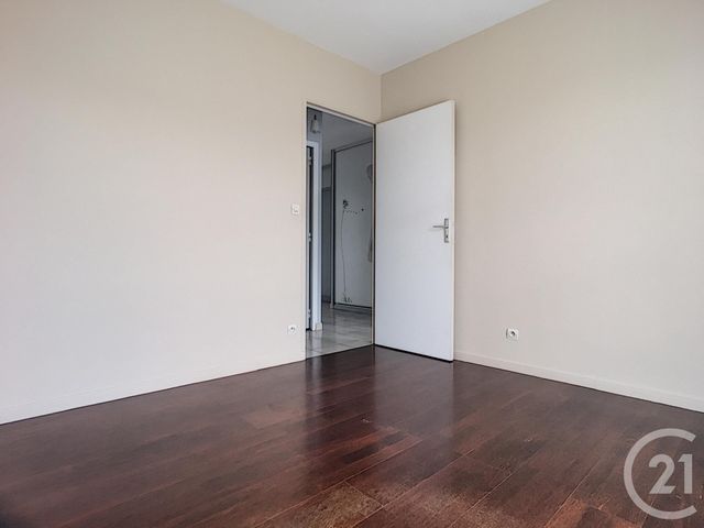 Appartement F3 &agrave; louer - 3 pi&egrave;ces - 62 m2 - Compiegne - 60 - PICARDIE