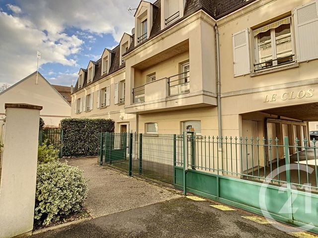 Appartement F2 &agrave; louer - 2 pi&egrave;ces - 43,70 m2 - Compiegne - 60 - PICARDIE