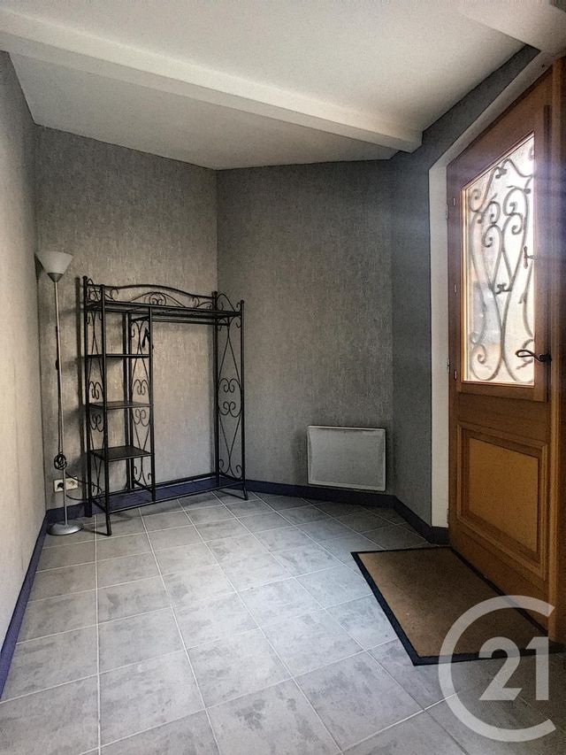 Maison &agrave; louer - 2 pi&egrave;ces - 40,97 m2 - Compiegne - 60 - PICARDIE