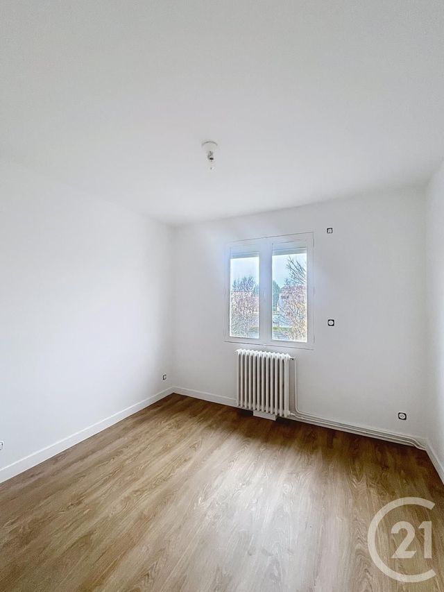 Maison &agrave; louer - 4 pi&egrave;ces - 78,94 m2 - Margny Les Compiegne - 60 - PICARDIE