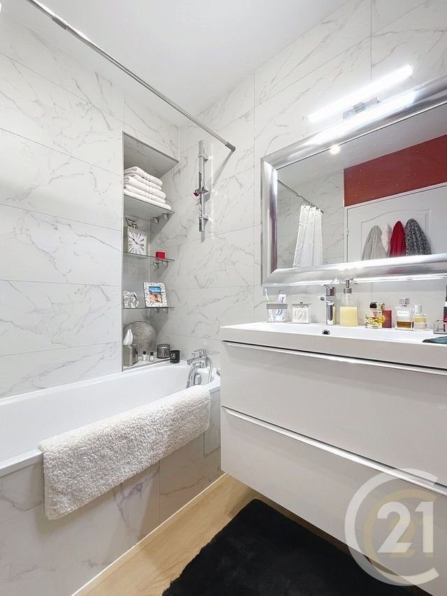 Appartement Duplex &agrave; vendre - 4 pi&egrave;ces - 95,09 m2 - Compiegne - 60 - PICARDIE