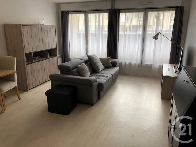 Appartement F2 &agrave; louer - 2 pi&egrave;ces - 46,14 m2 - Margny Les Compiegne - 60 - PICARDIE
