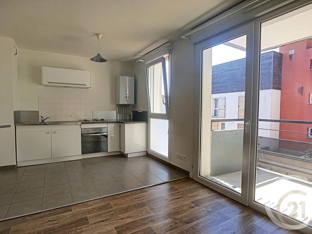 Appartement F2 &agrave; louer - 2 pi&egrave;ces - 46,20 m2 - Jaux - 60 - PICARDIE