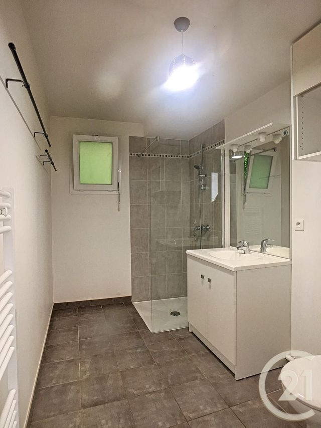 Appartement F2 &agrave; louer - 2 pi&egrave;ces - 46,20 m2 - Jaux - 60 - PICARDIE