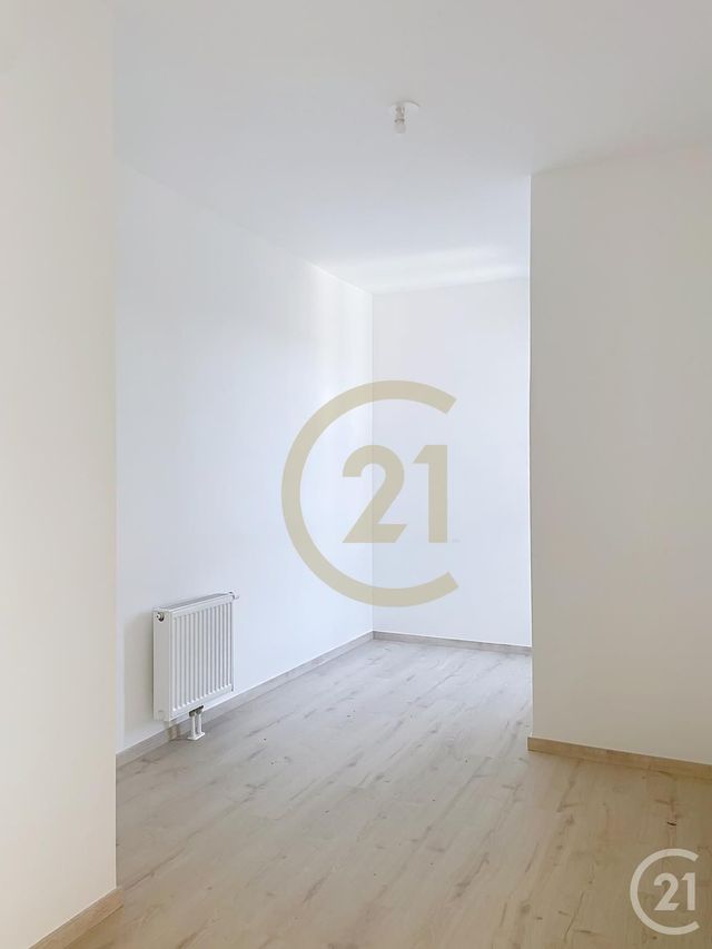 Appartement F3 &agrave; vendre - 3 pi&egrave;ces - 59,20 m2 - Compiegne - 60 - PICARDIE