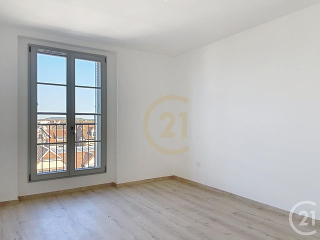 Appartement F3 &agrave; vendre - 3 pi&egrave;ces - 59,40 m2 - Compiegne - 60 - PICARDIE