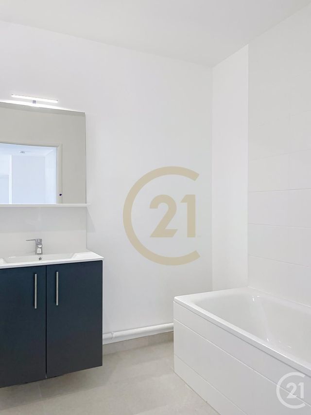 Appartement F3 &agrave; vendre - 3 pi&egrave;ces - 59,40 m2 - Compiegne - 60 - PICARDIE