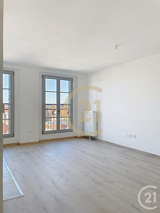 Appartement F3 &agrave; vendre - 3 pi&egrave;ces - 59,40 m2 - Compiegne - 60 - PICARDIE