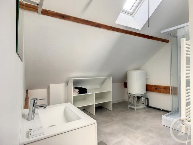 Appartement Duplex &agrave; louer - 2 pi&egrave;ces - 25,83 m2 - Compiegne - 60 - PICARDIE