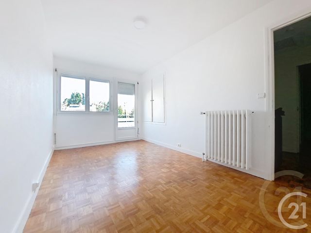 Maison &agrave; louer - 4 pi&egrave;ces - 84,54 m2 - Compiegne - 60 - PICARDIE