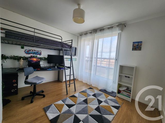 Appartement F3 &agrave; vendre - 3 pi&egrave;ces - 75,89 m2 - Compiegne - 60 - PICARDIE