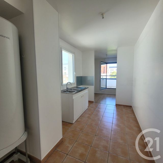 Appartement F3 &agrave; vendre - 3 pi&egrave;ces - 75,89 m2 - Compiegne - 60 - PICARDIE