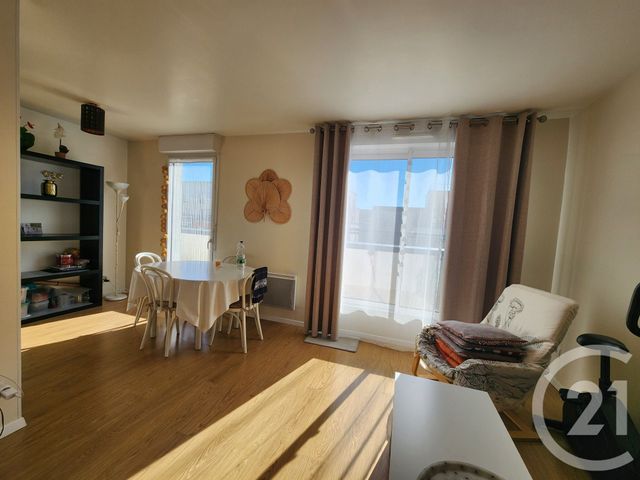 Appartement F3 &agrave; vendre - 3 pi&egrave;ces - 75,89 m2 - Compiegne - 60 - PICARDIE