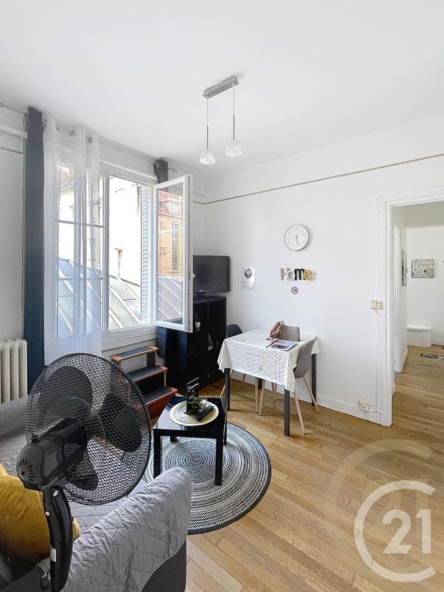 Appartement F2 &agrave; louer - 2 pi&egrave;ces - 34,69 m2 - Compiegne - 60 - PICARDIE