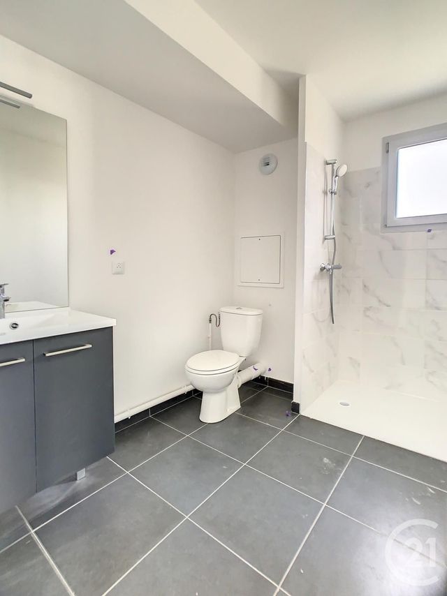 Appartement F2 &agrave; louer - 2 pi&egrave;ces - 36,90 m2 - Margny Les Compiegne - 60 - PICARDIE