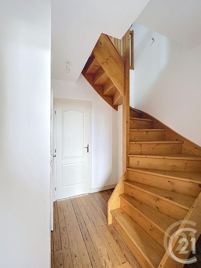 Maison &agrave; louer - 3 pi&egrave;ces - 58,20 m2 - Compiegne - 60 - PICARDIE