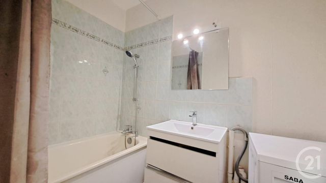 Appartement F2 &agrave; louer - 2 pi&egrave;ces - 52,62 m2 - Compiegne - 60 - PICARDIE