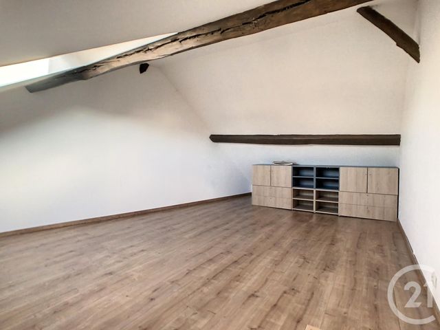 Maison &agrave; louer - 5 pi&egrave;ces - 121,07 m2 - Compiegne - 60 - PICARDIE