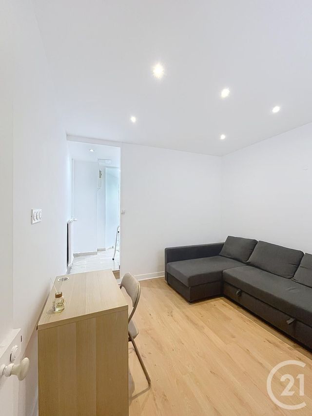 Appartement F1 &agrave; louer - 1 pi&egrave;ce - 19,88 m2 - Compiegne - 60 - PICARDIE