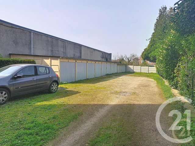 Appartement F3 &agrave; louer - 3 pi&egrave;ces - 51,24 m2 - Compiegne - 60 - PICARDIE