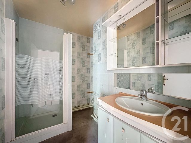 Appartement F5 &agrave; vendre - 5 pi&egrave;ces - 95,23 m2 - Compiegne - 60 - PICARDIE