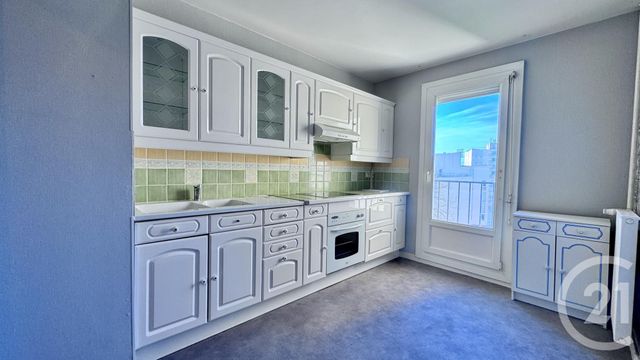 Appartement F5 &agrave; vendre - 5 pi&egrave;ces - 91,30 m2 - Compiegne - 60 - PICARDIE