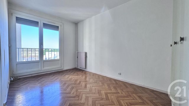 Appartement F5 &agrave; vendre - 5 pi&egrave;ces - 91,30 m2 - Compiegne - 60 - PICARDIE