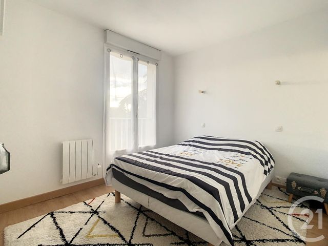 Appartement F2 &agrave; louer - 2 pi&egrave;ces - 38,31 m2 - Compiegne - 60 - PICARDIE