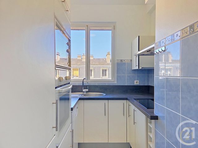 Appartement F2 &agrave; louer - 2 pi&egrave;ces - 56,77 m2 - Compiegne - 60 - PICARDIE