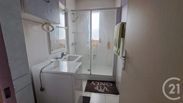 Appartement F2 &agrave; louer - 2 pi&egrave;ces - 56,77 m2 - Compiegne - 60 - PICARDIE